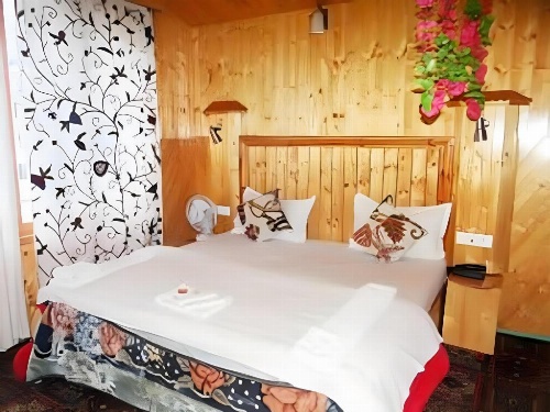 Hotel Tourist Palace image 1