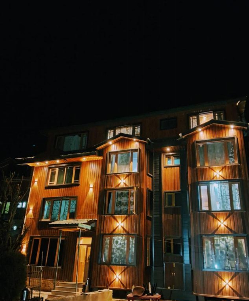 Hotel Tourist Palace